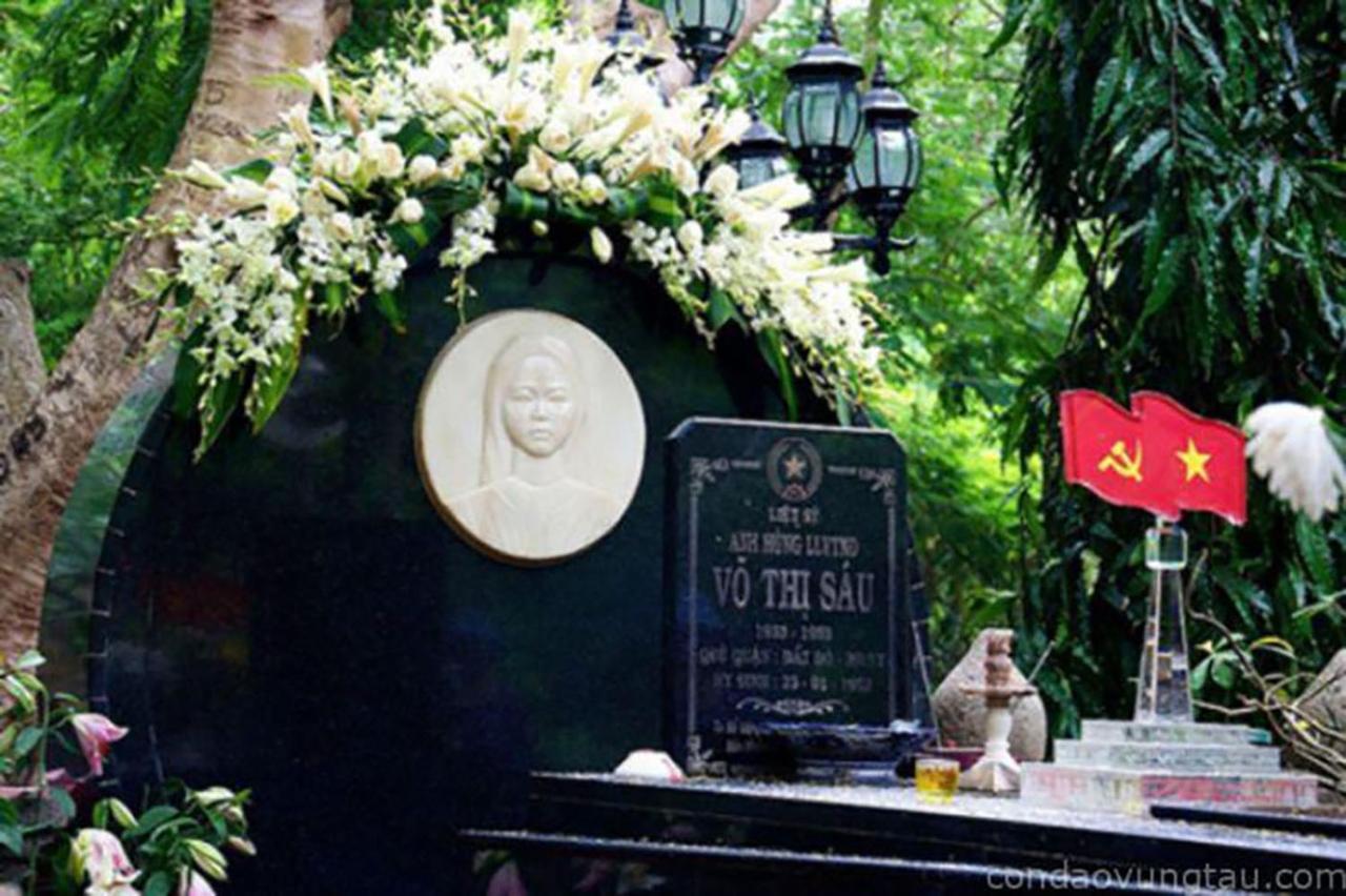 Hoa Anh Dao Motel Chi Khu Co Ong Bagian luar foto